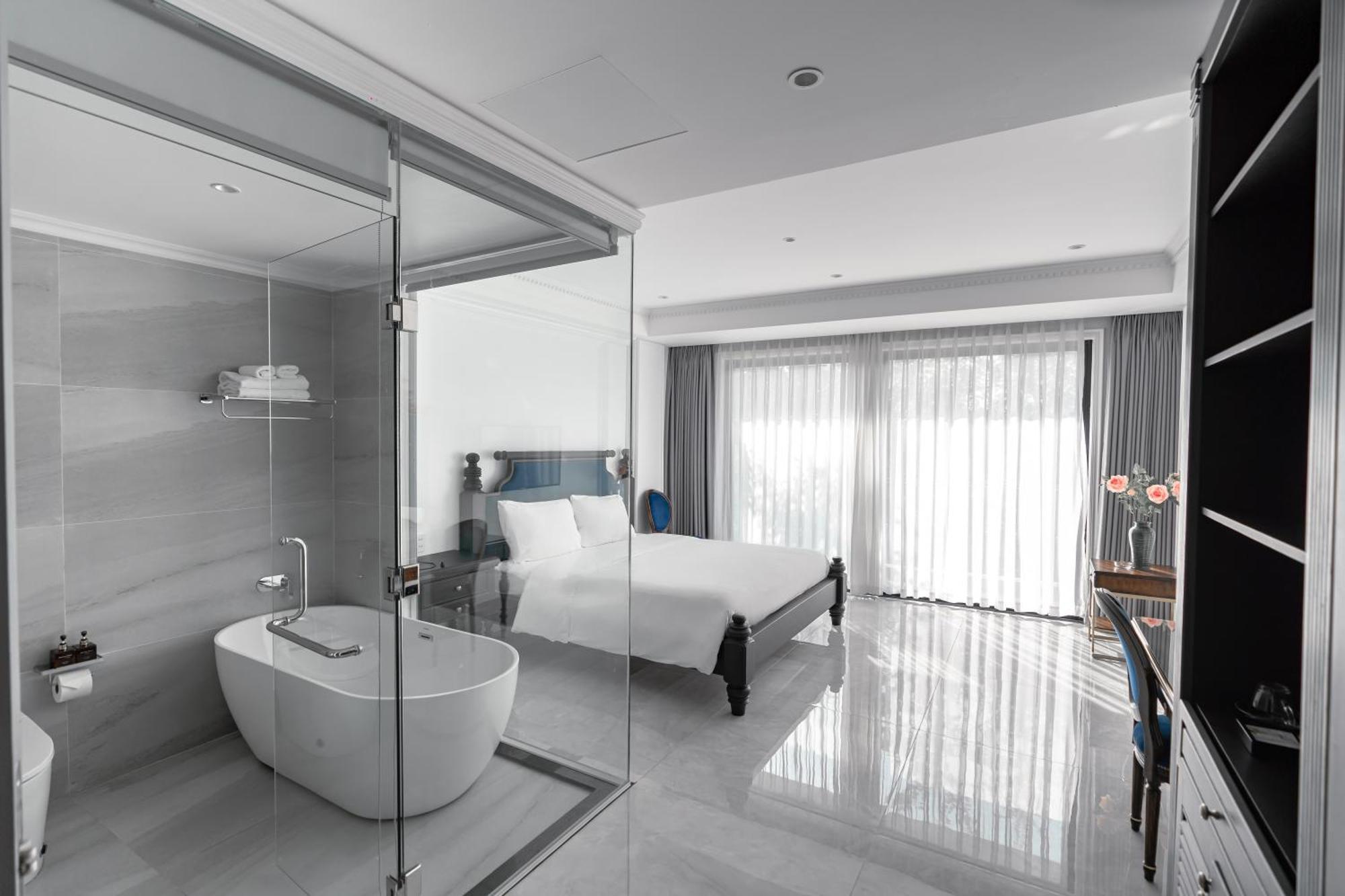 Quang Minh Riverside Hotel Danang Exterior photo