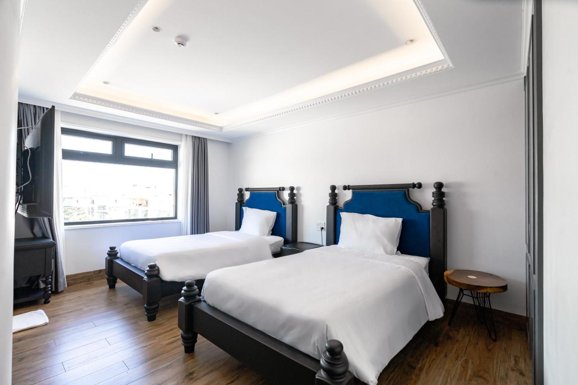 Quang Minh Riverside Hotel Danang Exterior photo
